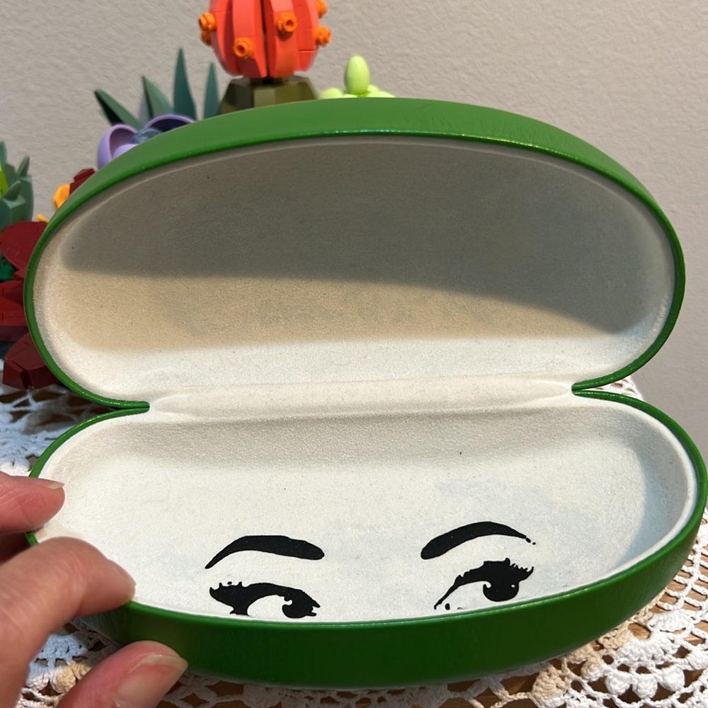 Kate spade sunglasses case - Picture 4 of 15